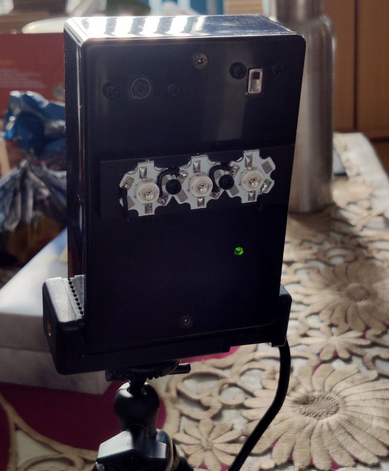 Pi Camera In-Situ showing LEDs