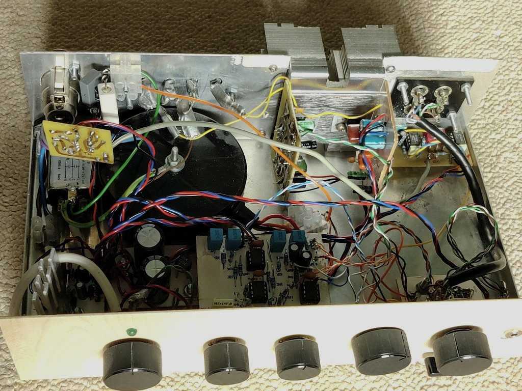 Photo of updated TDA2030 amp 3