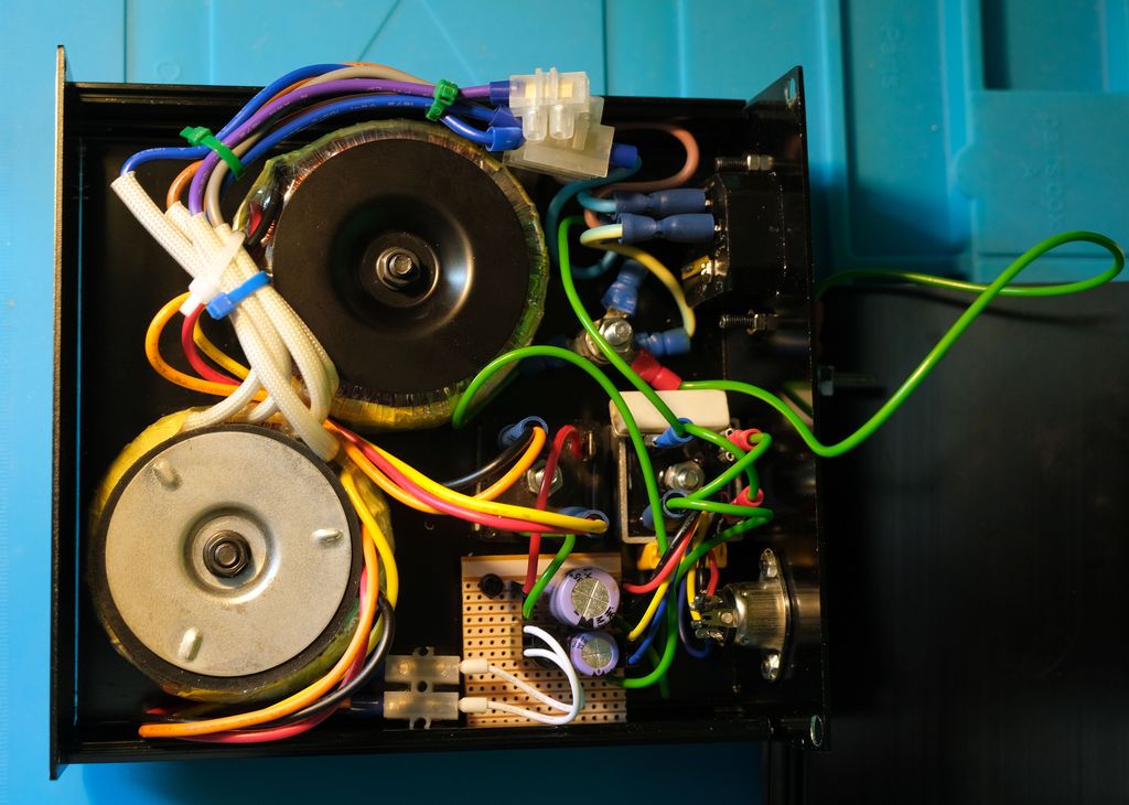 Picture of PSU box with transformers