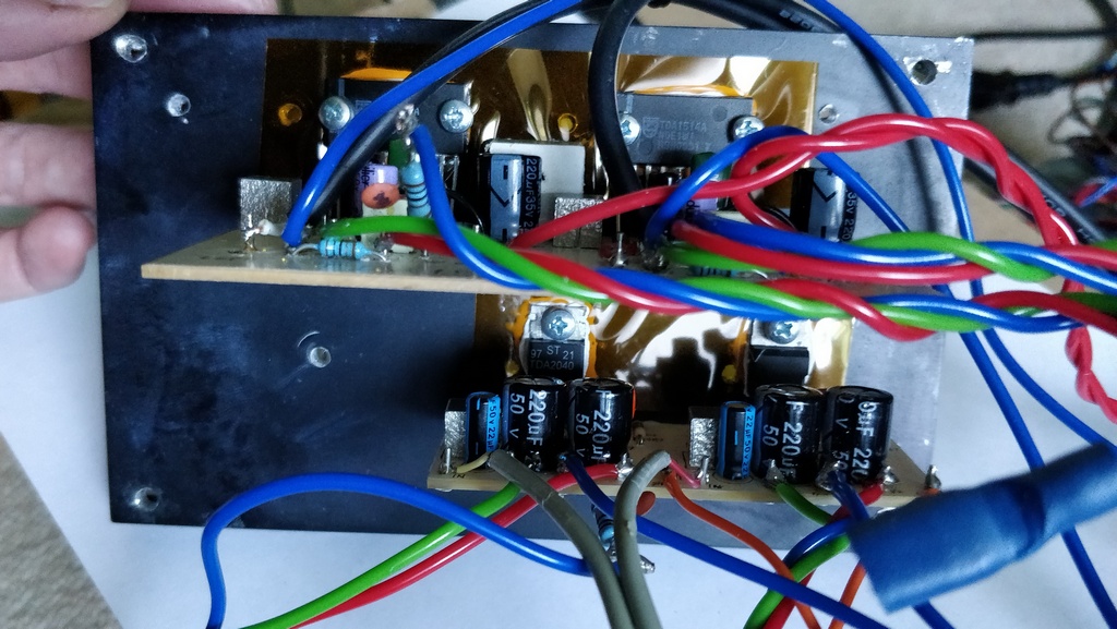 TDA1514 and TDA2040 boards on heatsink