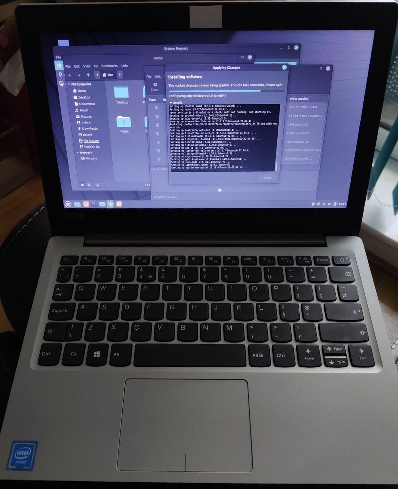 Ideapad 120S Running Linux Mint updates on SSD